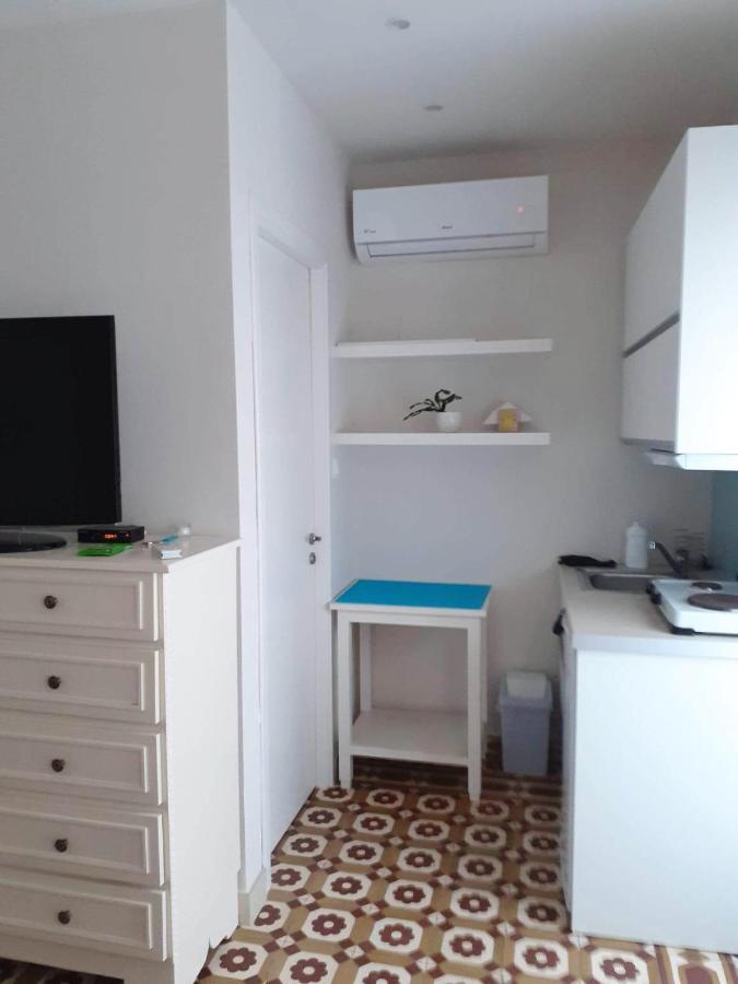 Apartament White Rose *